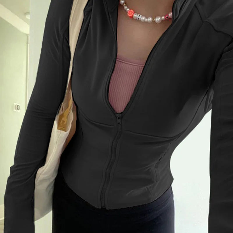 Top Yoga Slim Autumn with hood