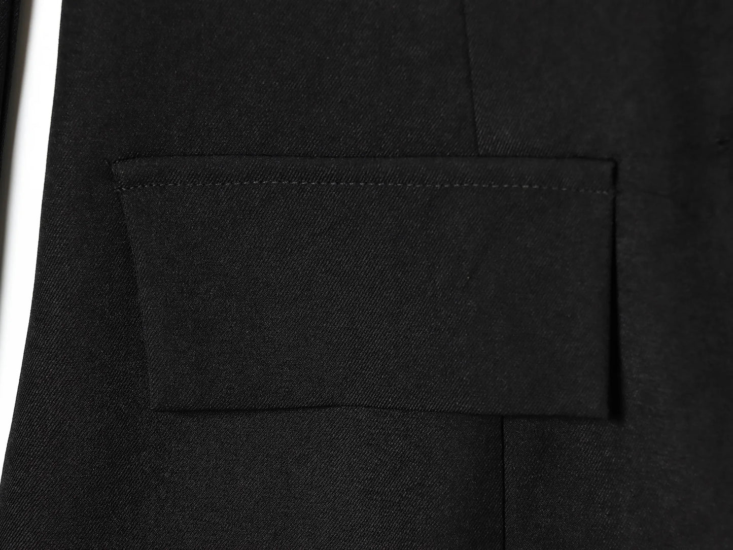 Women Elegant Lace Hem Black Suit Coat Fashion V-neck Single Breasted Slim Fit Blazer 2026 New Spring Office Lady Blazer Outwear